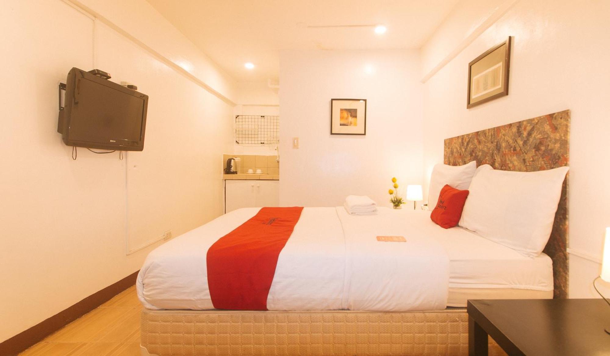 Reddoorz At City Stay Inns Marilao Lias Екстериор снимка
