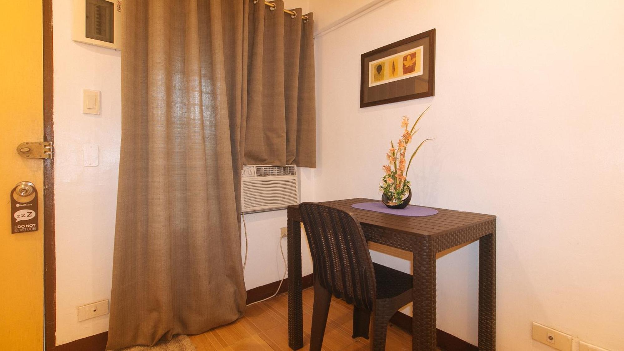 Reddoorz At City Stay Inns Marilao Lias Екстериор снимка