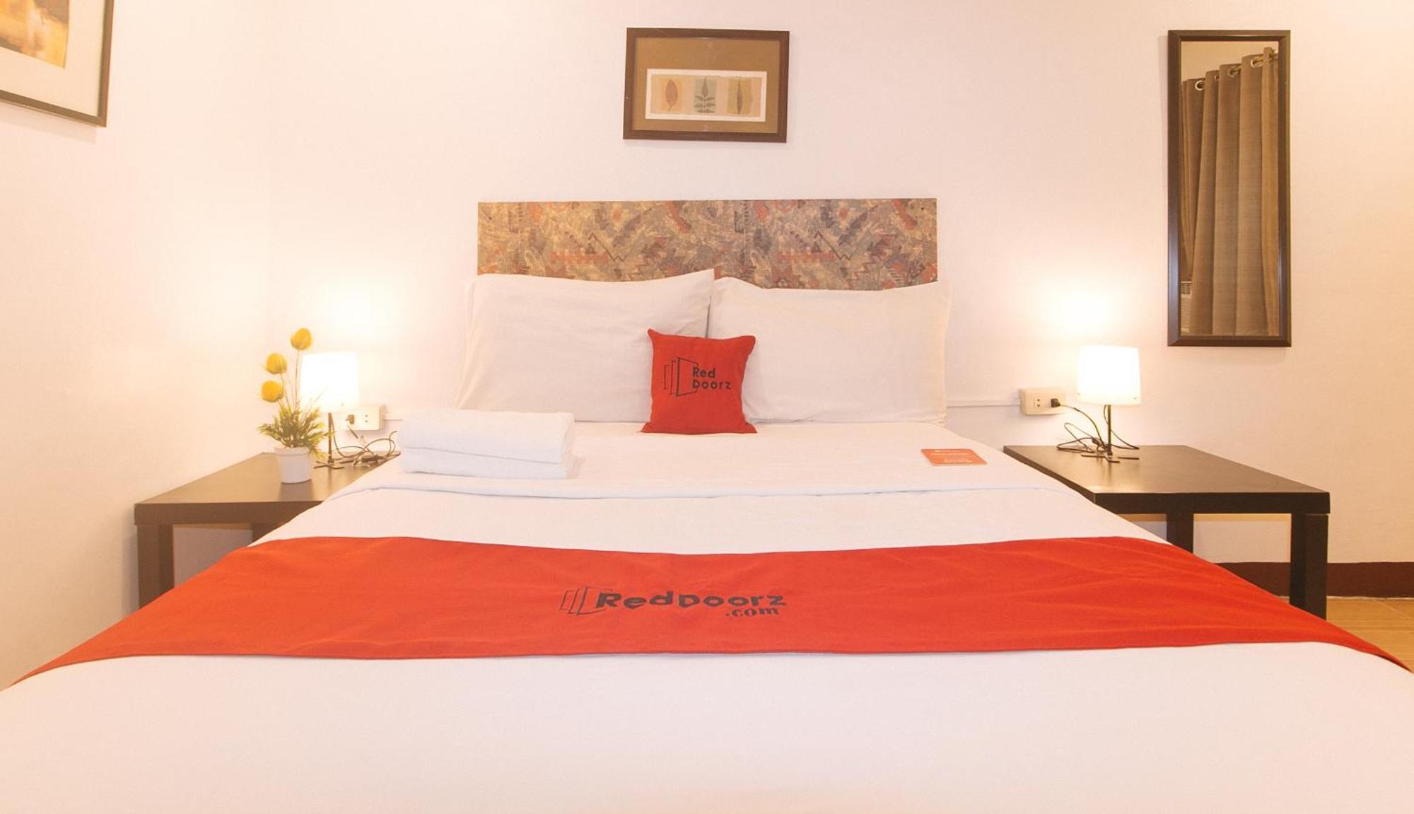 Reddoorz At City Stay Inns Marilao Lias Екстериор снимка