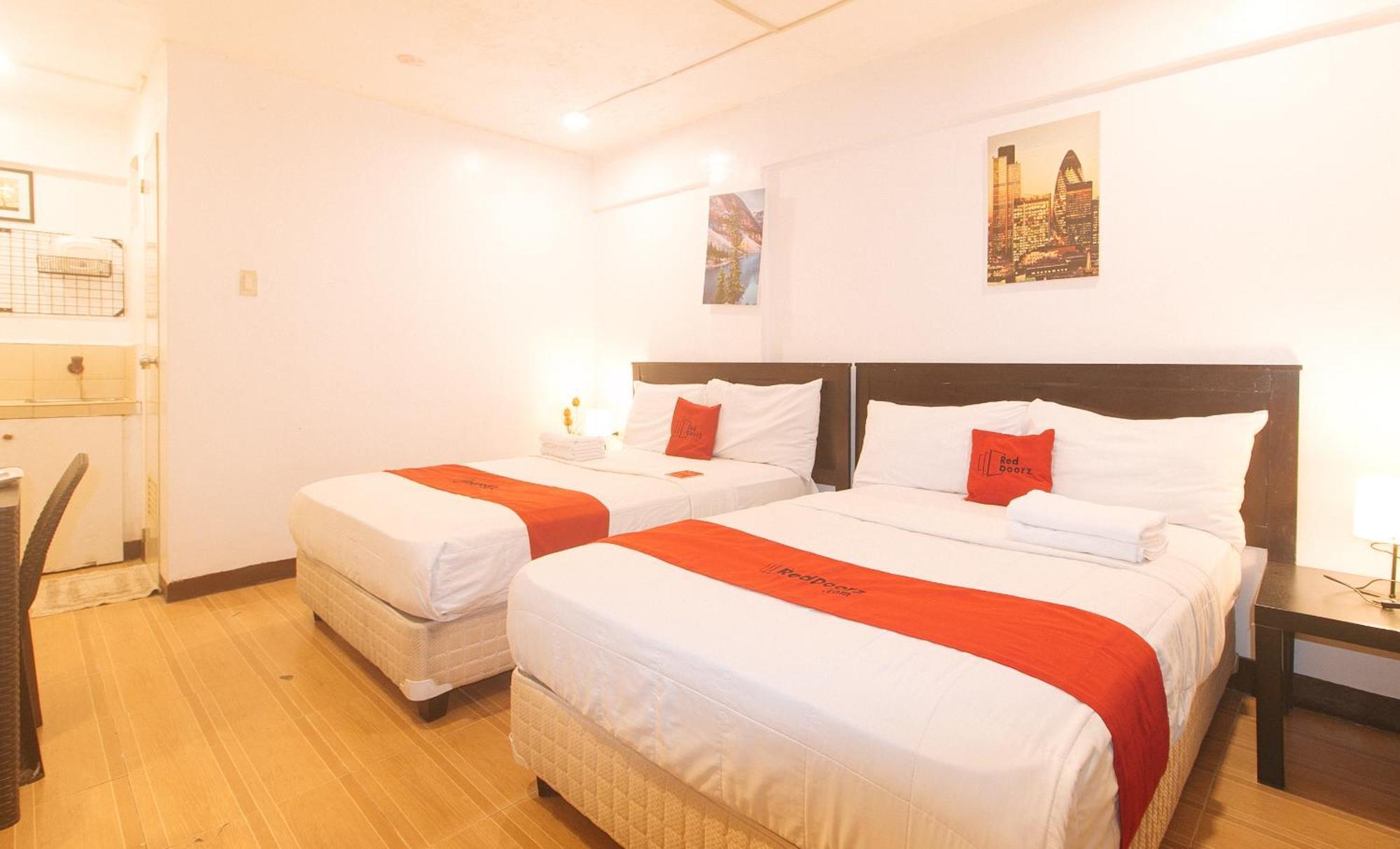 Reddoorz At City Stay Inns Marilao Lias Екстериор снимка